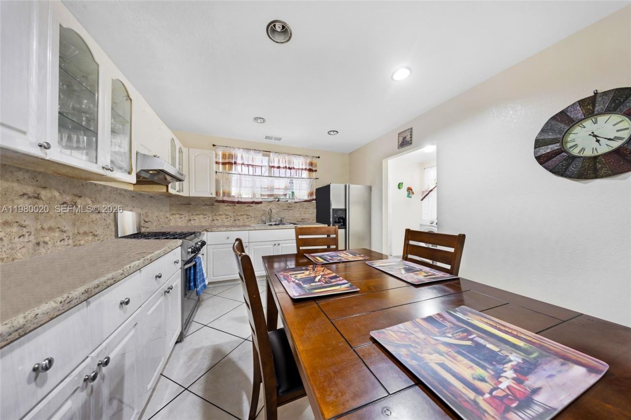 287 NW 31st St , Miami, FL 33127 Photo