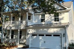 710 Spark Street photo 4