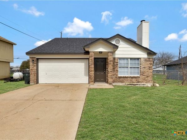 3705 Winchester Drive , Killeen, TX 76543