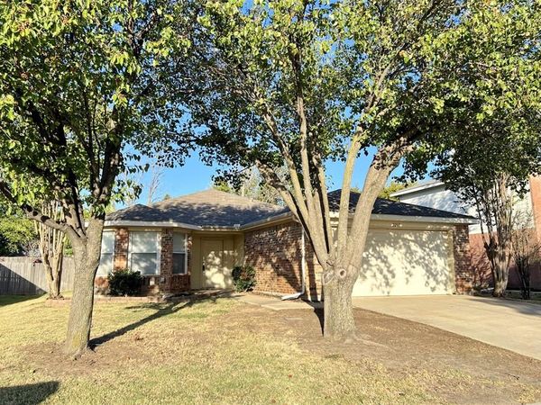 2217 Lookout Lane, Denton, TX 76207