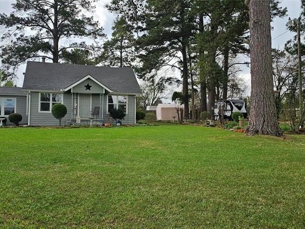 13325 County Road 4122, Lindale, TX 75771