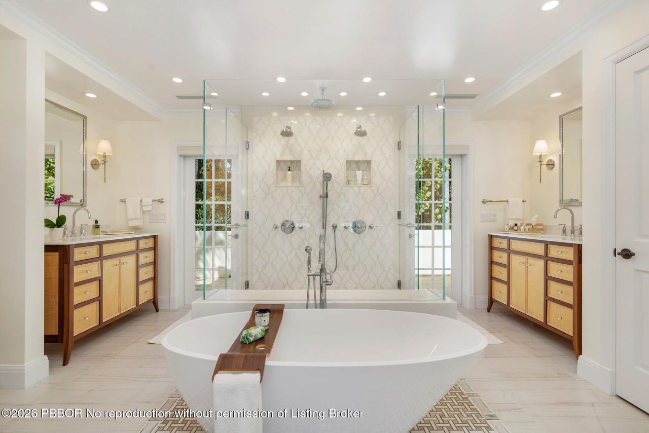 111 Seagate Road, Palm Beach, FL 33480 Photo