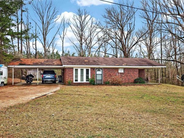 1029 Center Point Road , Gurdon, AR 71743