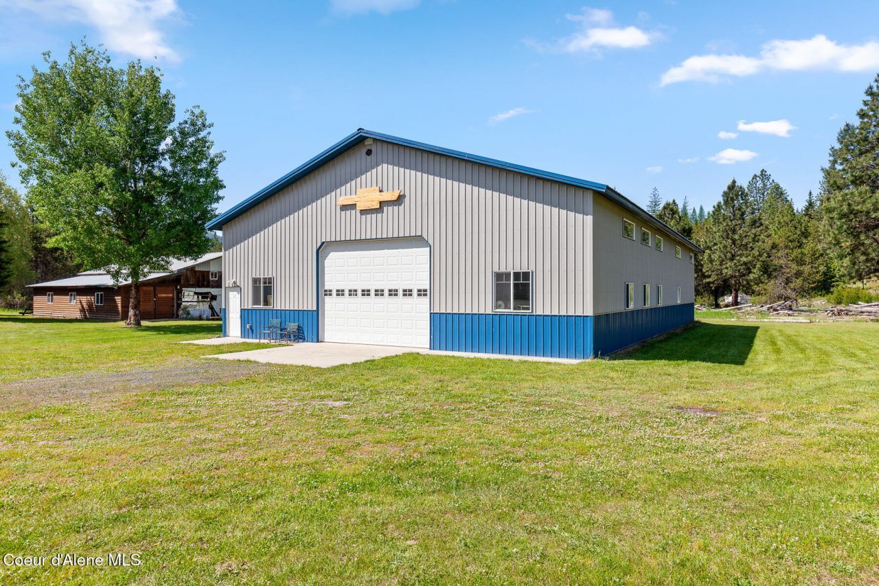 26277 N Chevrolane Way, Rathdrum, ID 83858 Main Photo