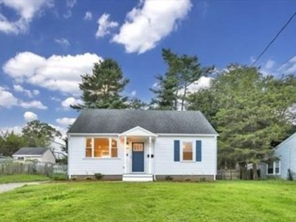 159 Stoughton St, Stoughton, MA 02072