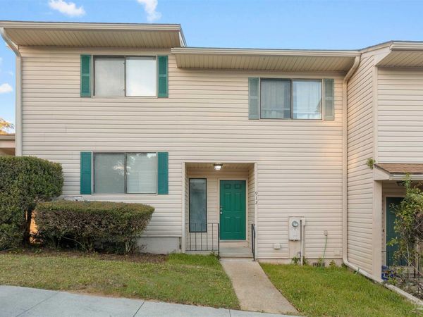 912 Brookside Pl, Pensacola, FL 32503