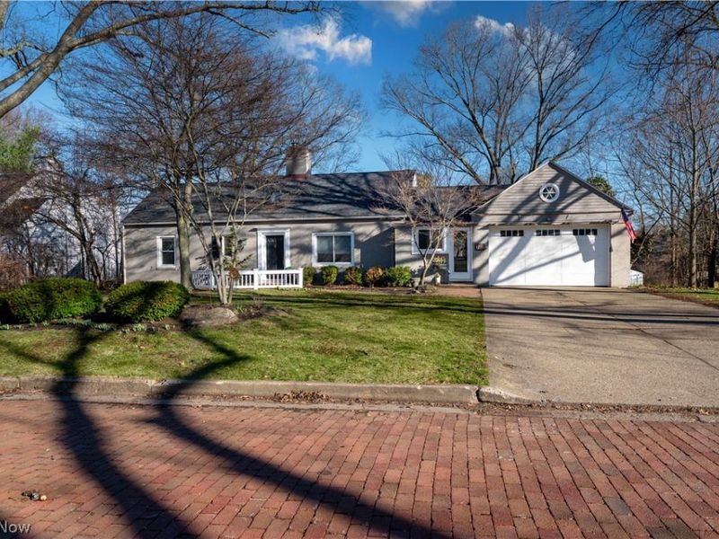 1210 Lennox Avenue NE, Massillon, OH 44646 Photo 1