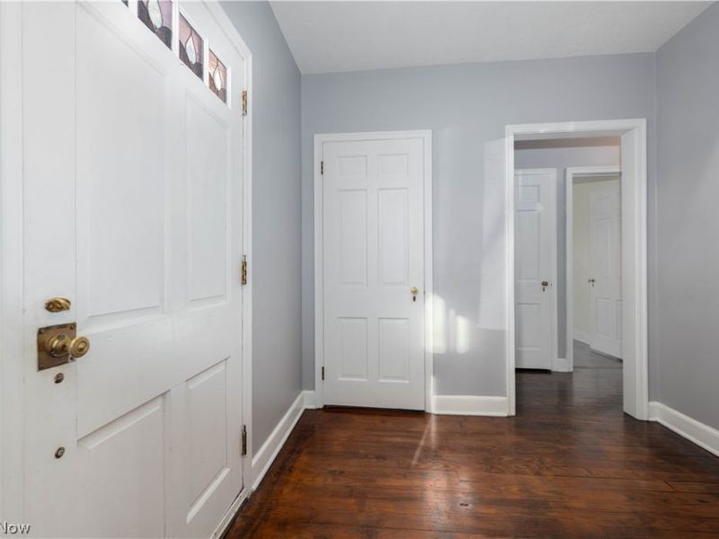 1210 Lennox Avenue NE, Massillon, OH 44646 Photo 2