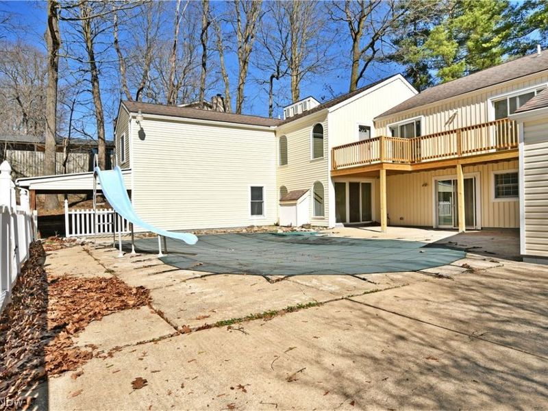 6152 Southern Hills Court , Canfield, OH 44406 Photo 3