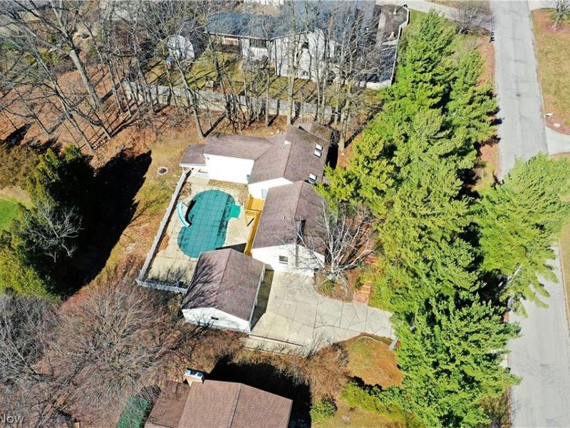 6152 Southern Hills Court , Canfield, OH 44406 Photo 5