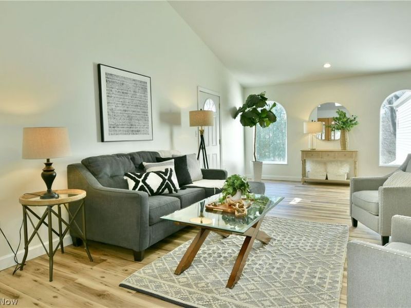 6152 Southern Hills Court , Canfield, OH 44406 Photo 9