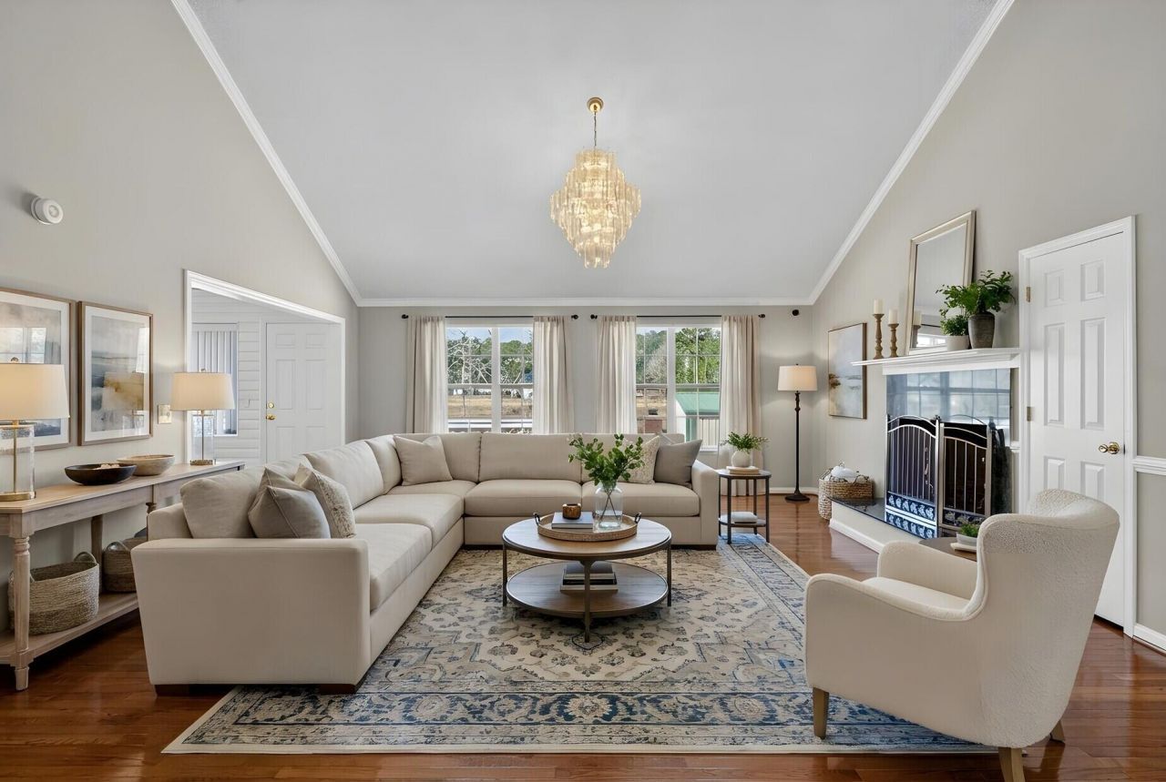 100 Hazel Drive Photo 13