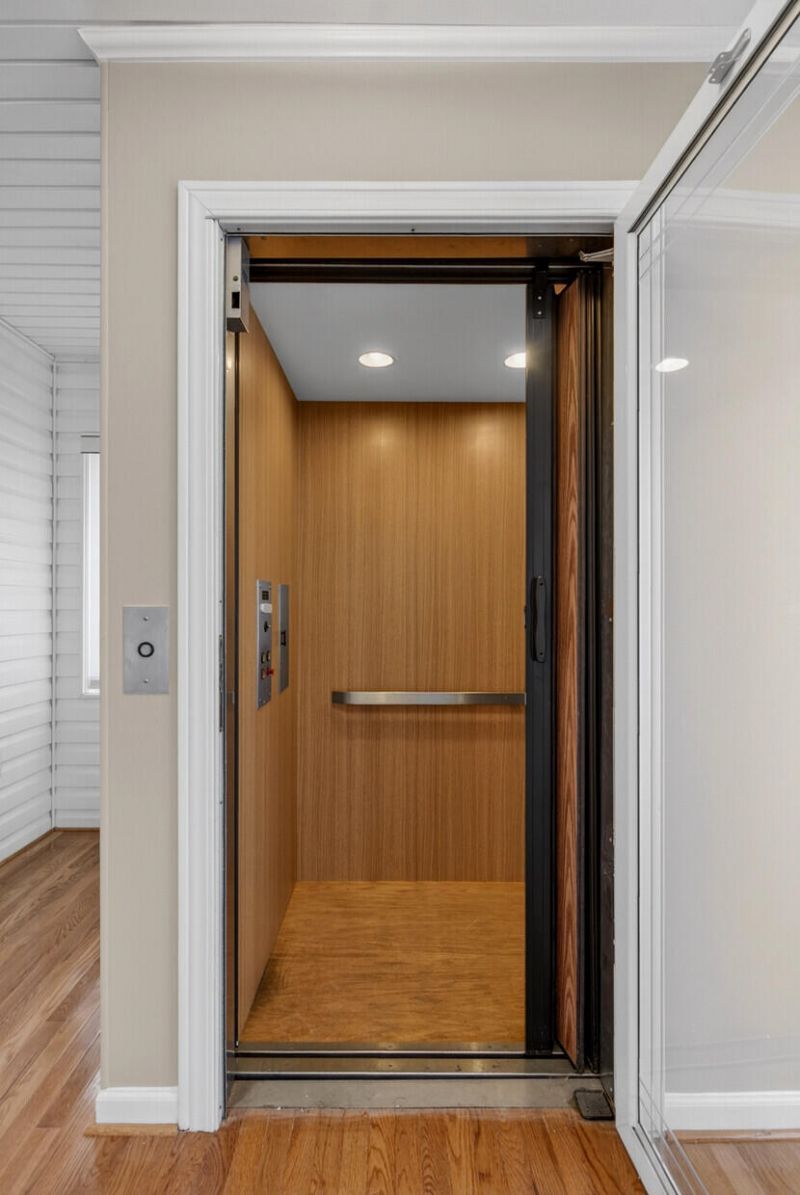 100 Hazel Drive Photo 22