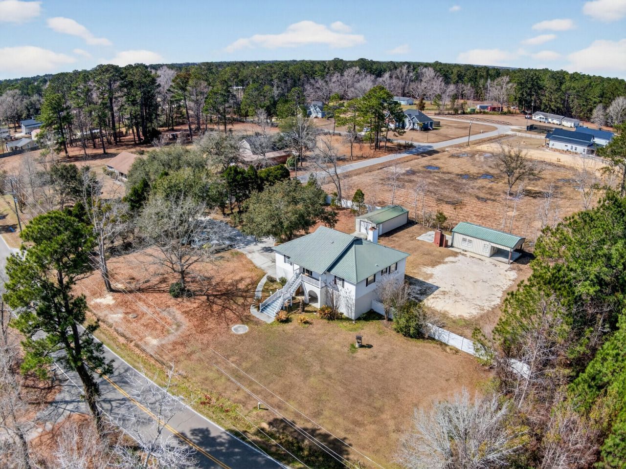 100 Hazel Drive Photo 3