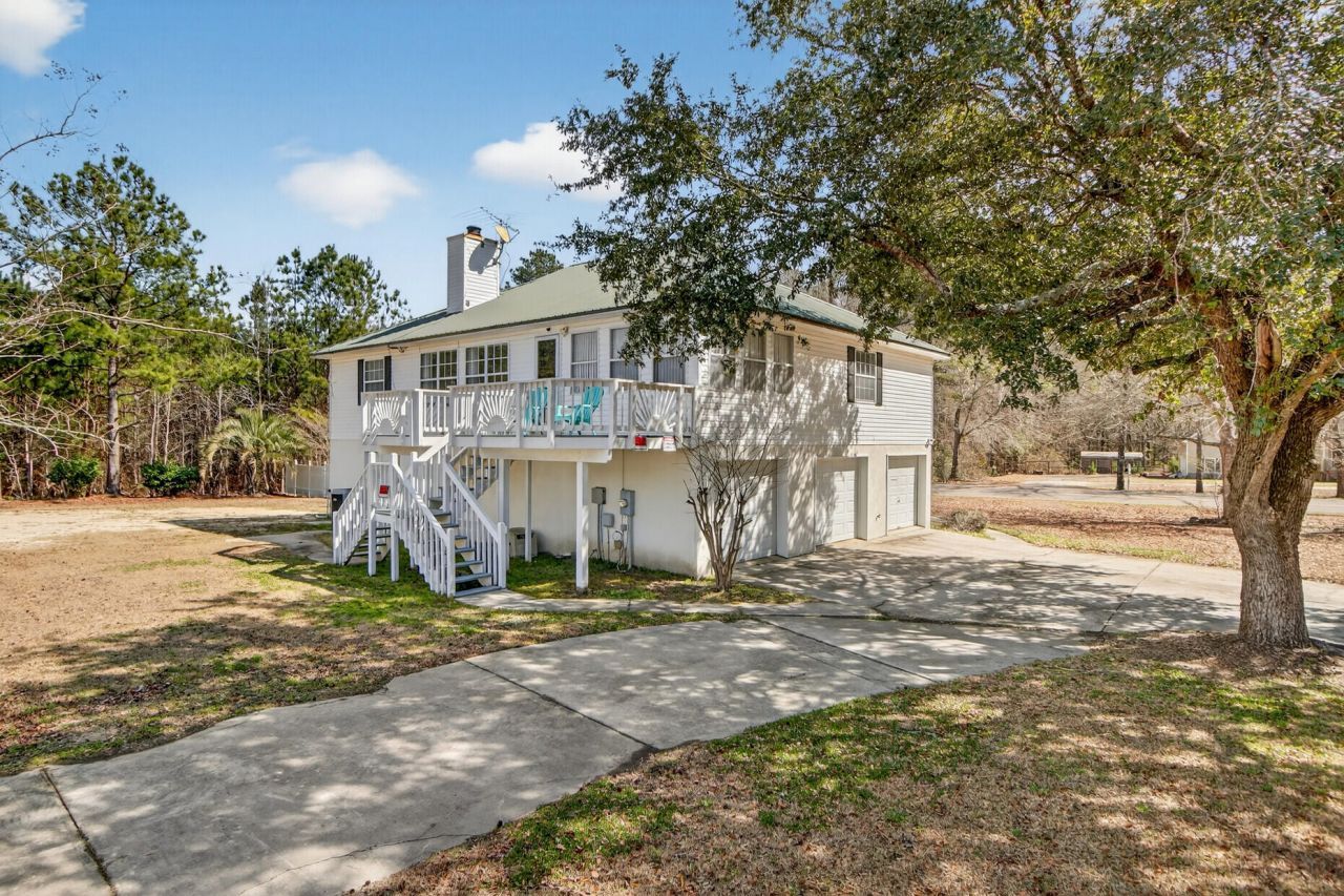 100 Hazel Drive Photo 52