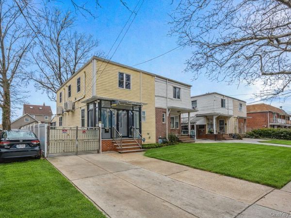 5020 Clearview Expressway, Oakland Gardens, NY 11364