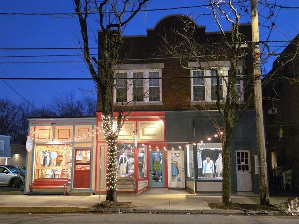 38-42 E Market Street, Rhinebeck, NY 12572