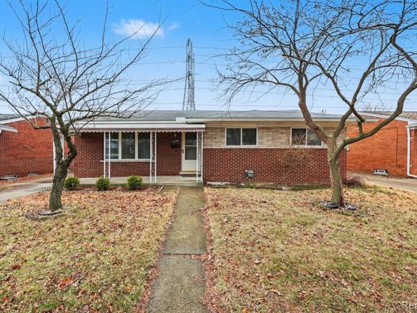 31036 Palomino Drive, Warren, MI 48093