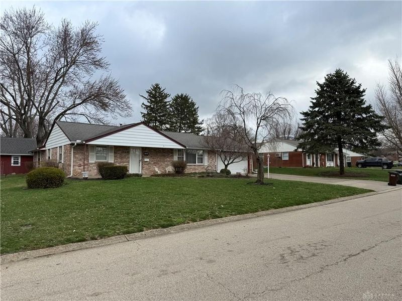 3041 Revlon Drive, Kettering, OH 45420 Photo 3