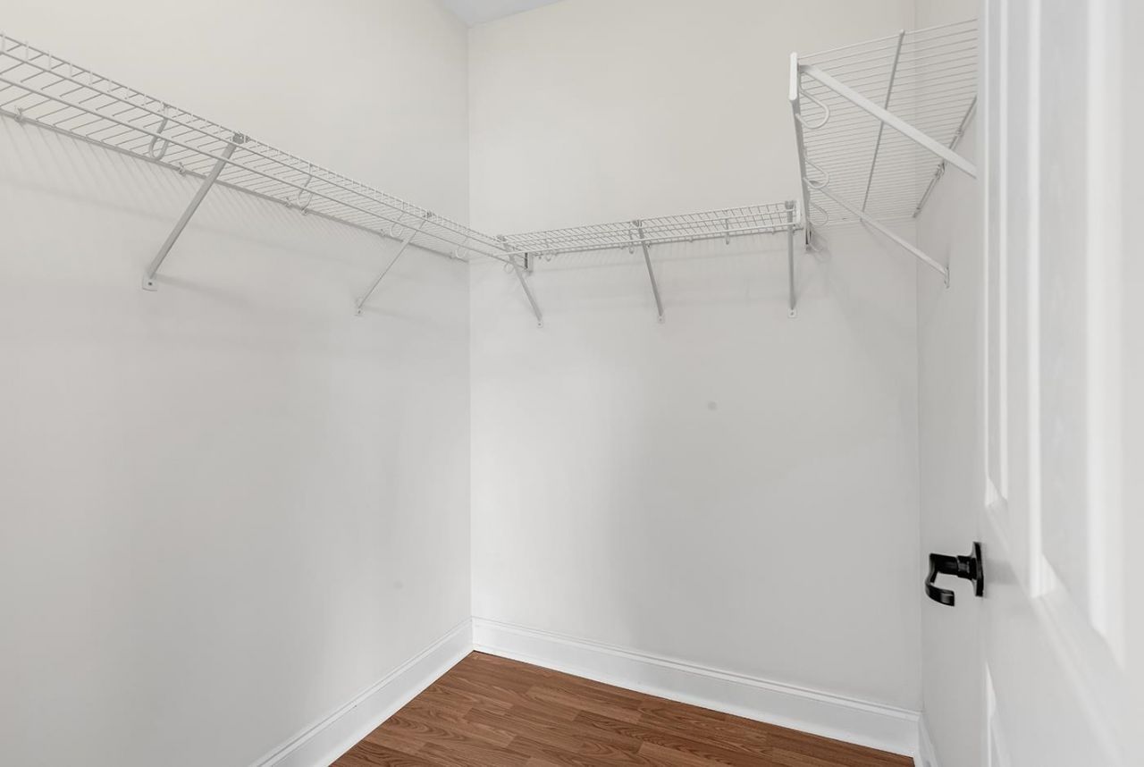 2061 Silvercrest Dr.  Photo 26