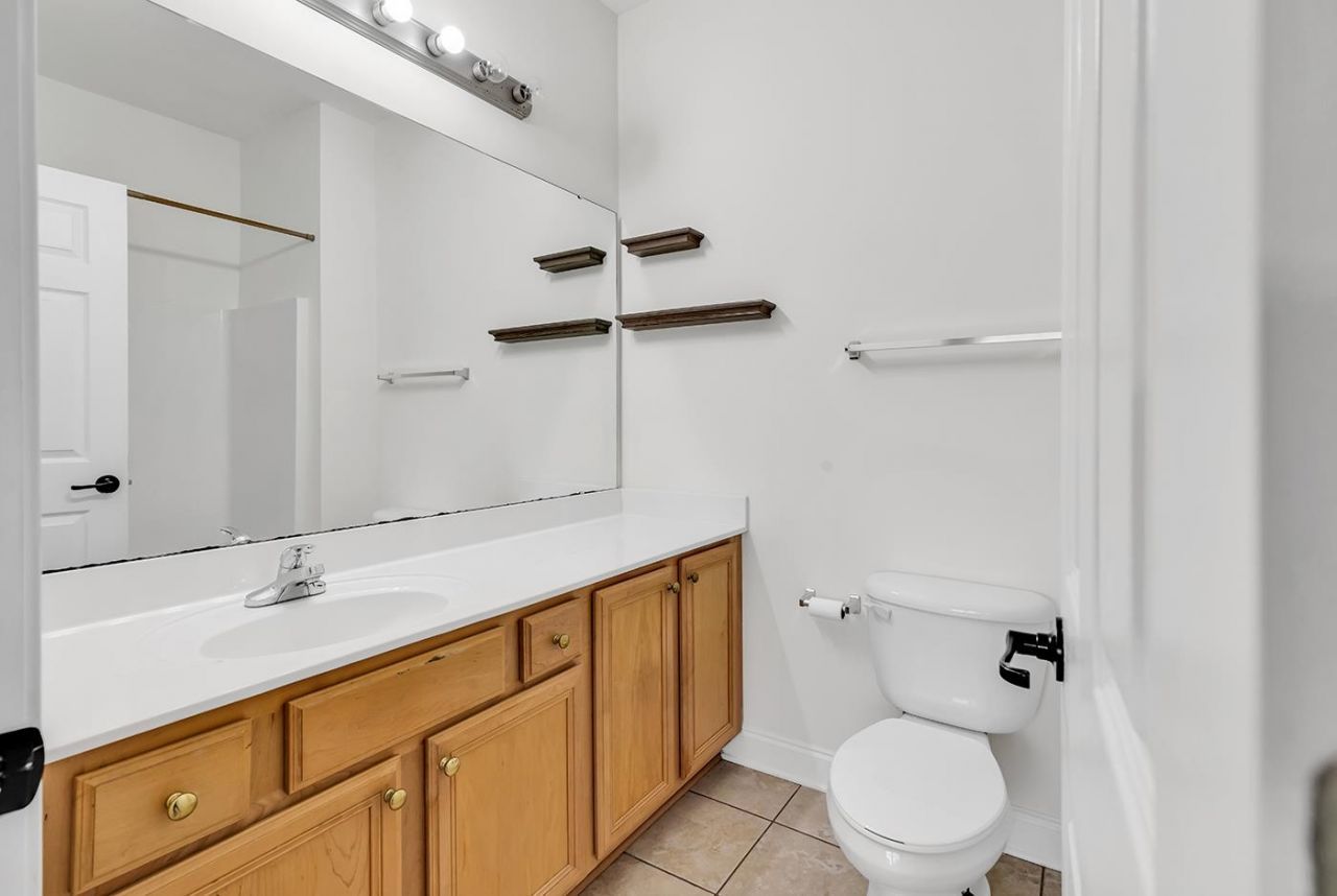 2061 Silvercrest Dr.  Photo 29