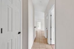 2061 Silvercrest Dr.  photo 4