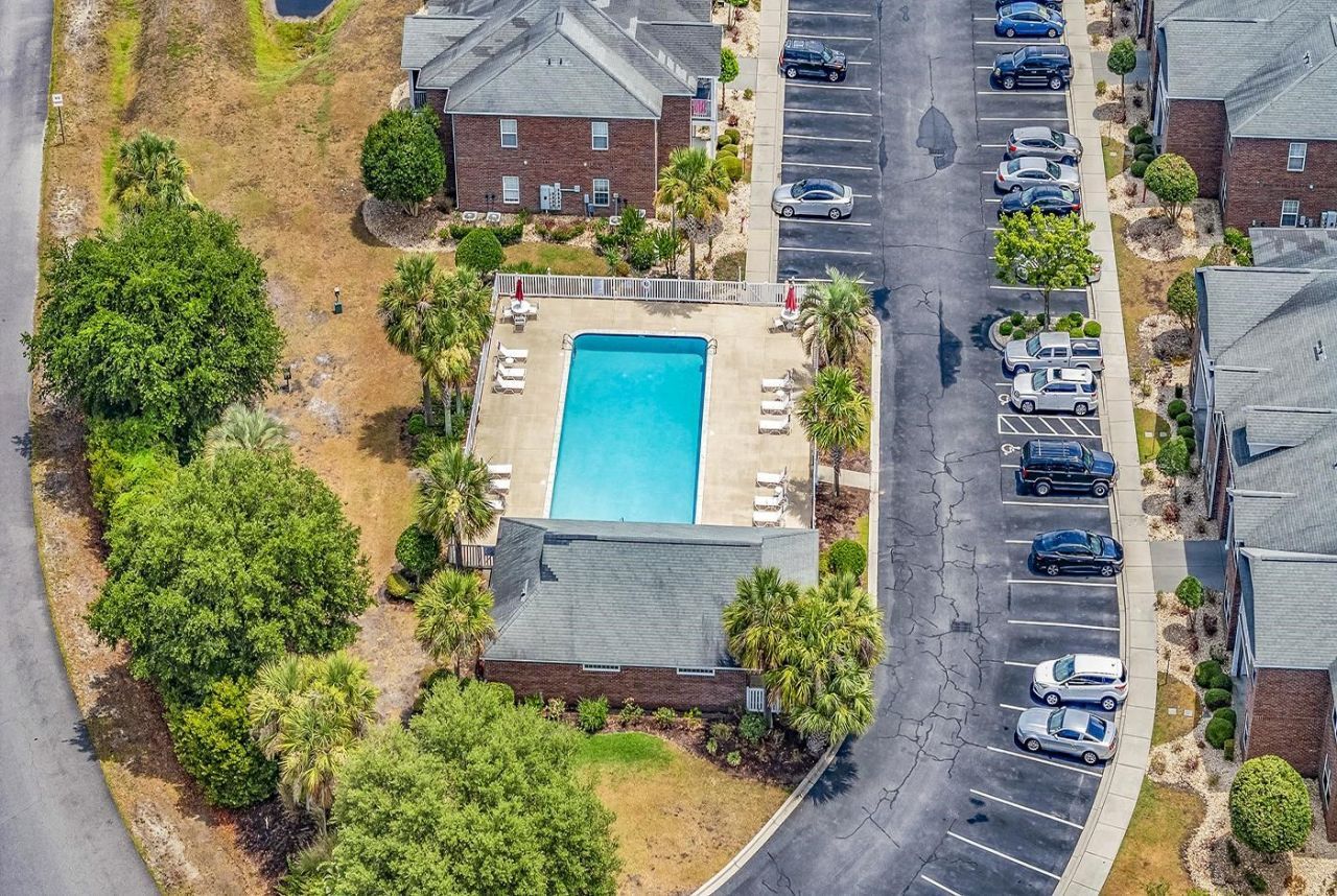 2061 Silvercrest Dr.  Photo 32