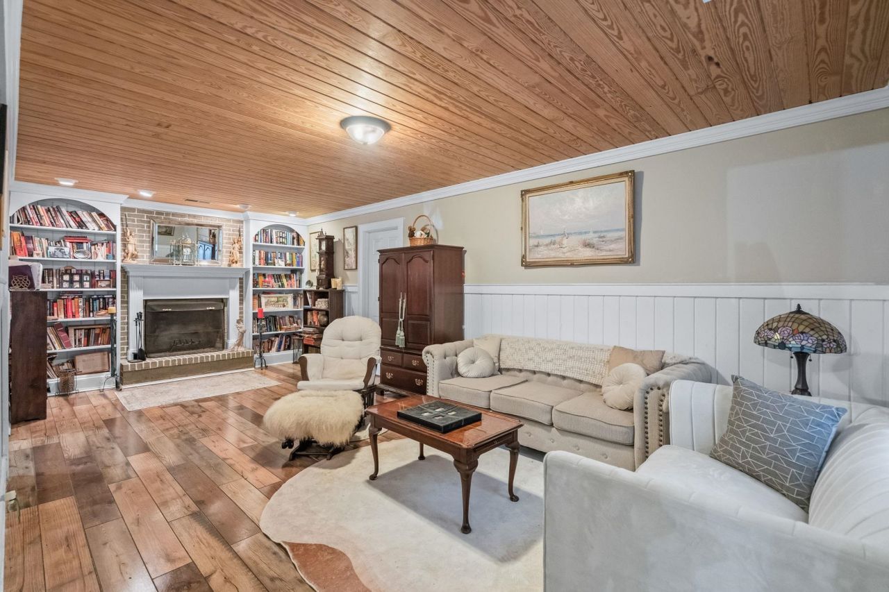 159 Brookgate Dr.  Photo 10