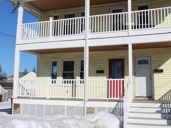 18 Sherwood Rd, Unit 1, Weymouth, MA 02191