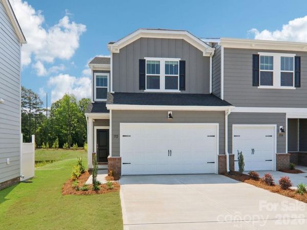 8216 Hidden Springs Trail, Charlotte, NC 28216