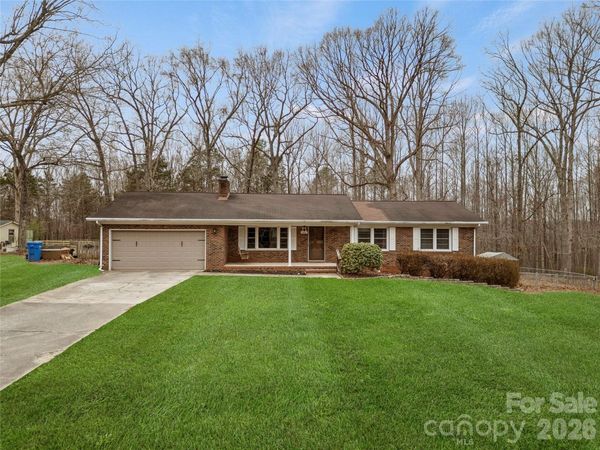 2231 Snuggs Park Road , Albemarle, NC 28001