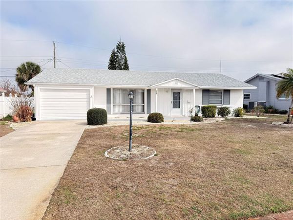 713 THUNDERBIRD AVENUE , SUN CITY CENTER, FL 33573