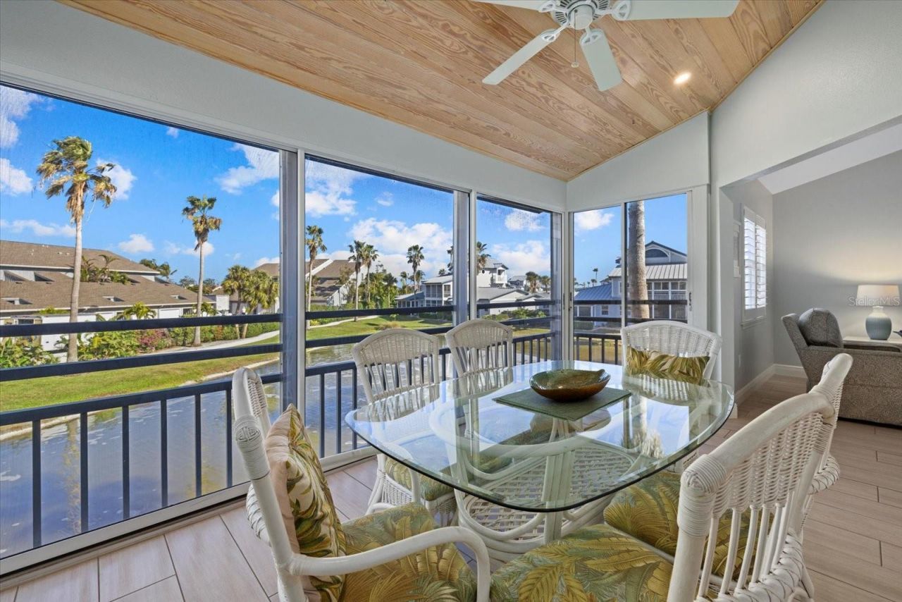 1275 Siesta Bayside Drive, Unit 1275, Sarasota, FL 34242 Photo