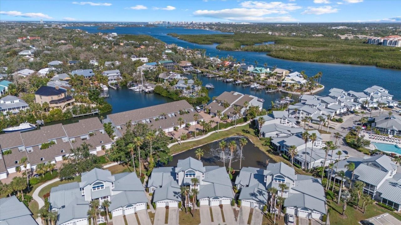 1275 Siesta Bayside Drive, Unit 1275, Sarasota, FL 34242 Photo