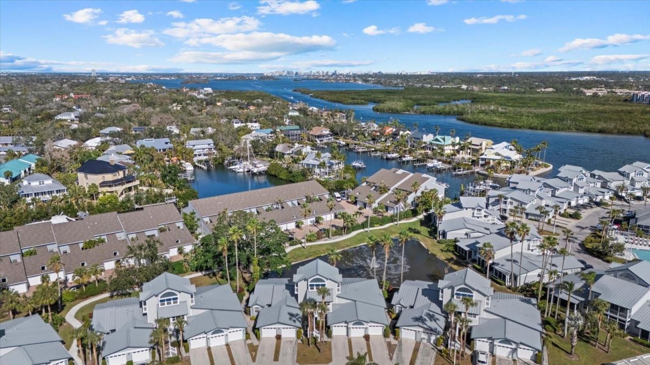 1275 Siesta Bayside Drive, Unit 1275, Sarasota, FL 34242 Photo