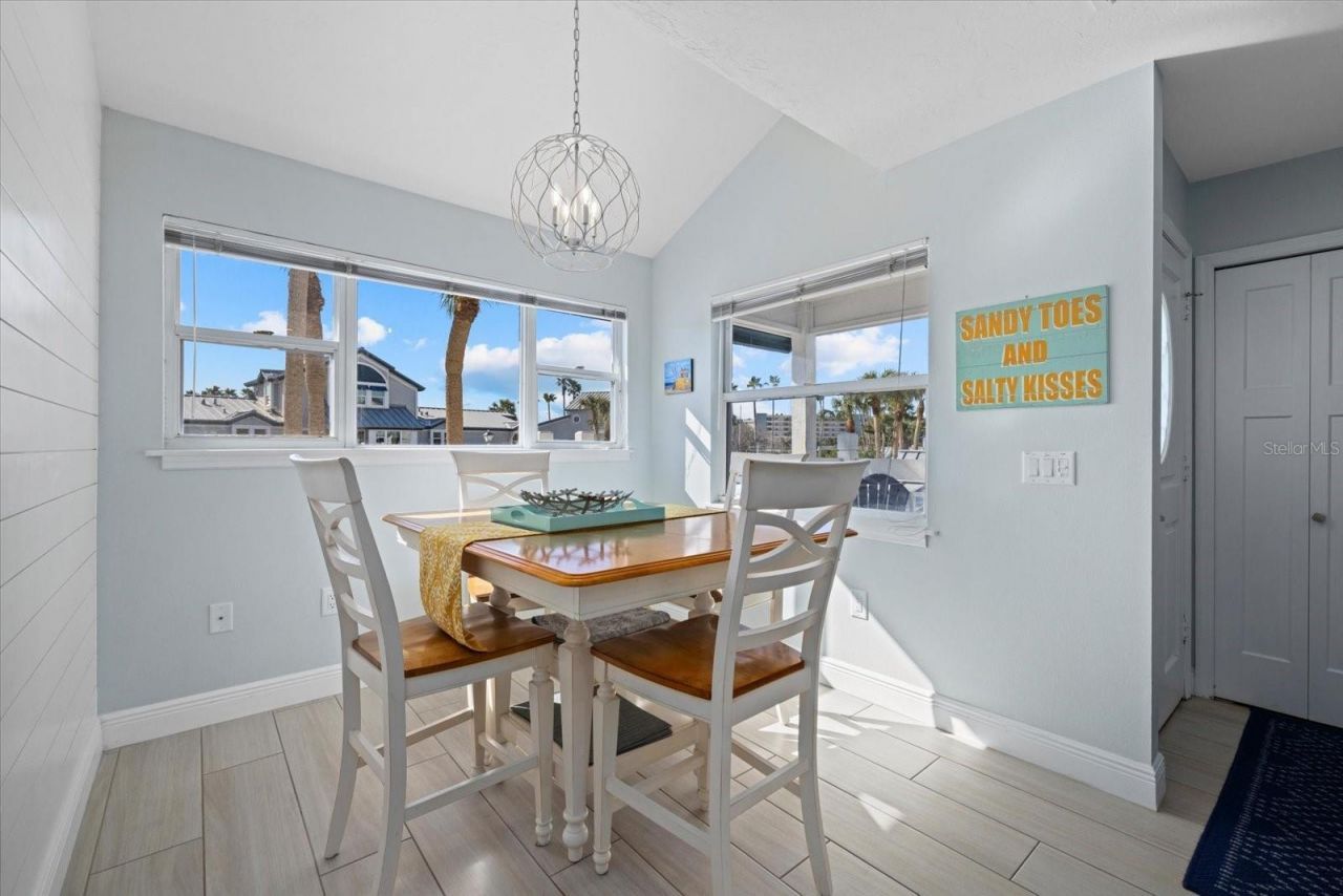 1275 Siesta Bayside Drive, Unit 1275, Sarasota, FL 34242 Photo