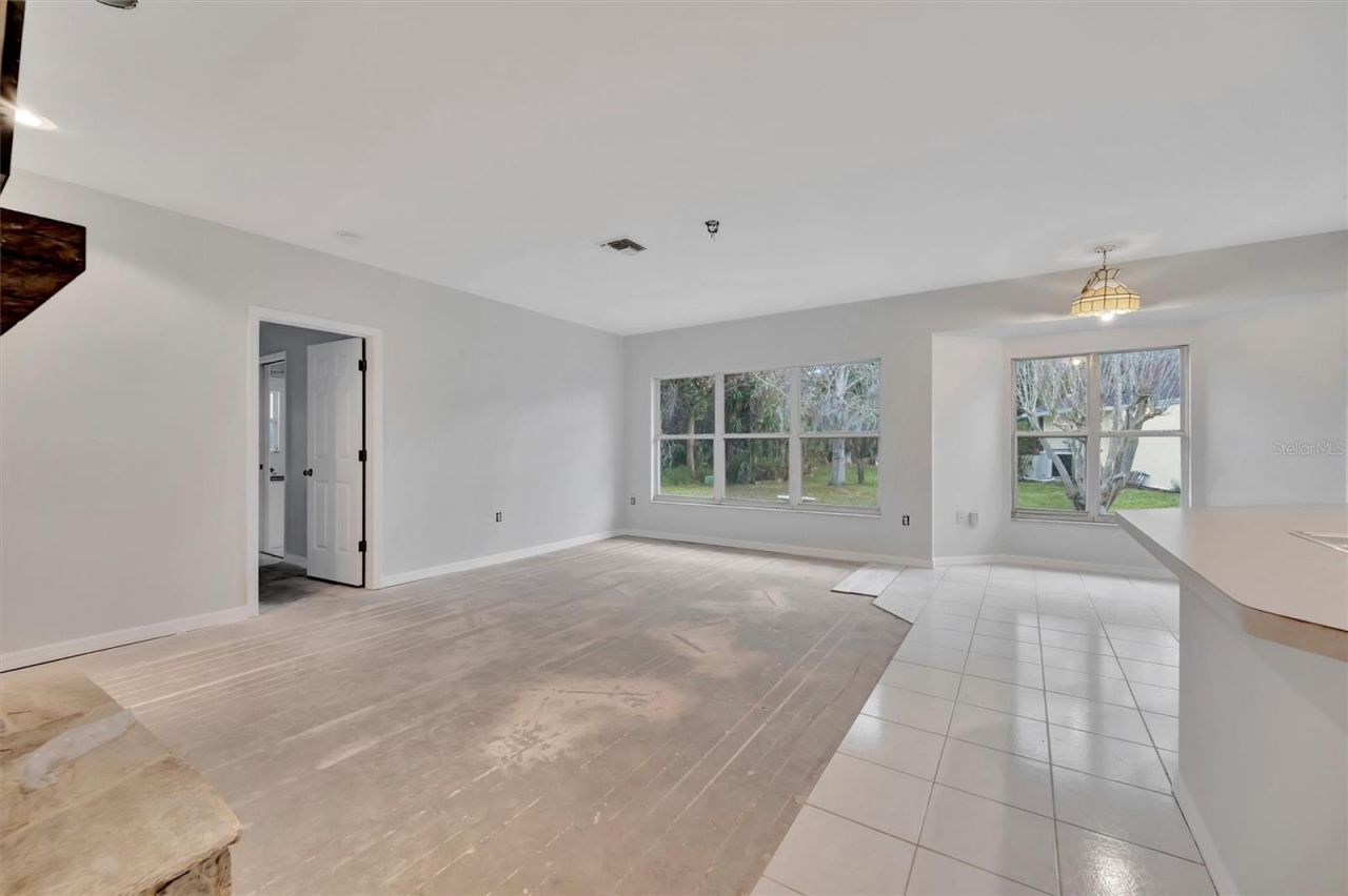 6864 Corral Court, Sarasota, FL 34243 Photo