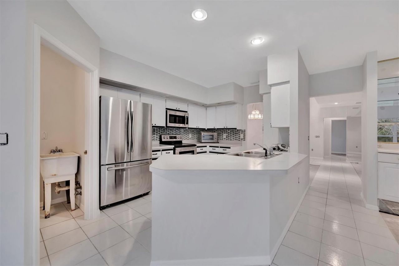 6864 Corral Court, Sarasota, FL 34243 Photo