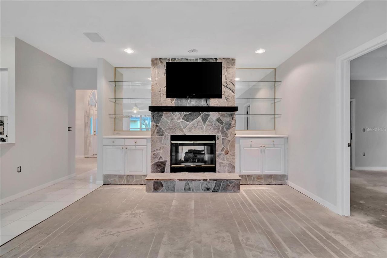 6864 Corral Court, Sarasota, FL 34243 Photo