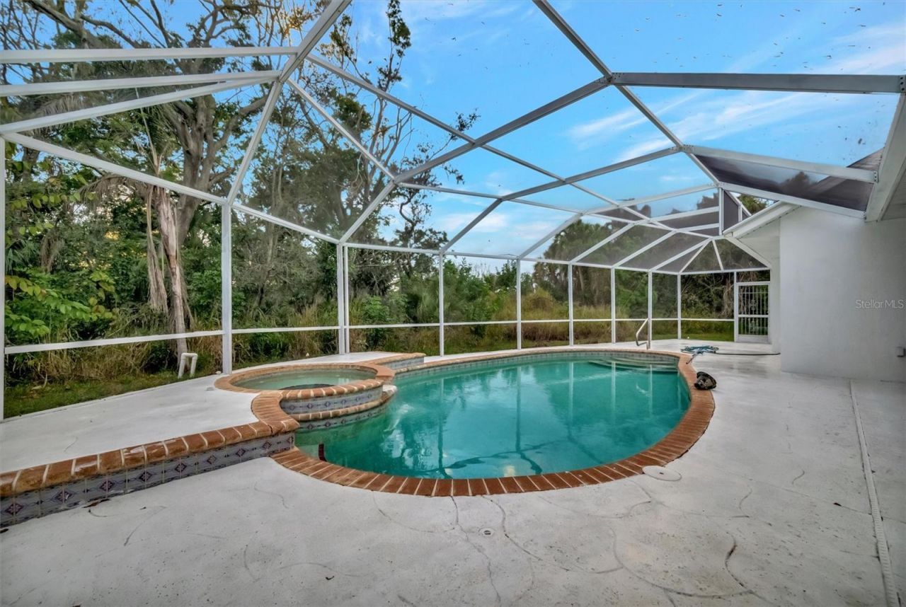 6864 Corral Court, Sarasota, FL 34243 Photo