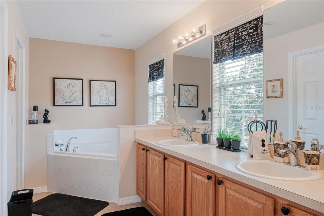 4925 Poolside Drive, Saint Cloud, FL 34769 Photo