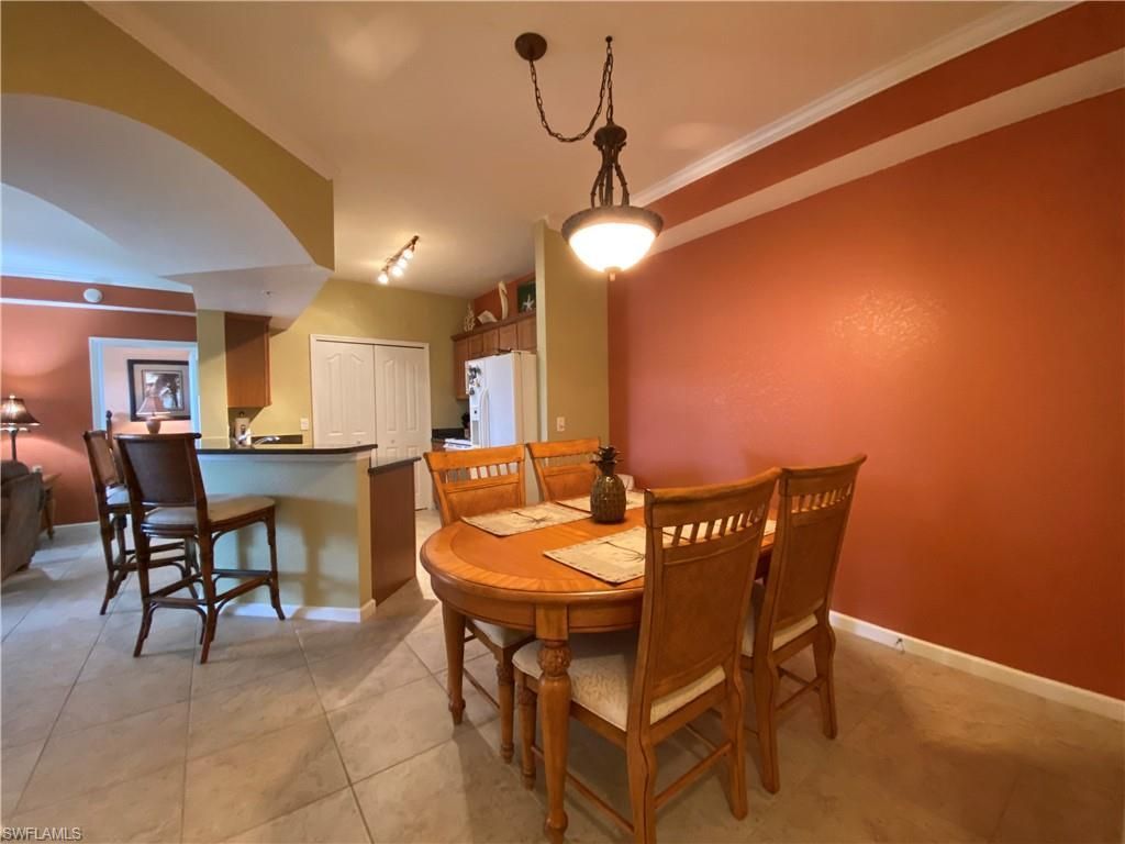 12940 Positano Cir, Unit 204, Naples, FL 34105 Photo