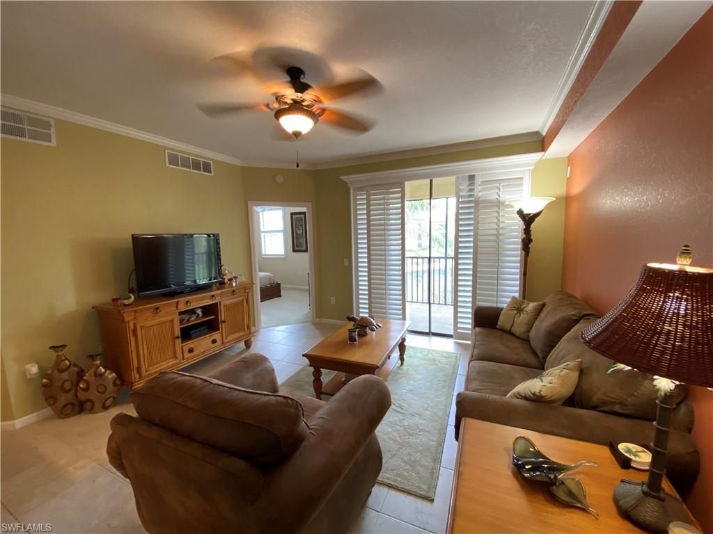 12940 Positano Cir, Unit 204, Naples, FL 34105 Photo