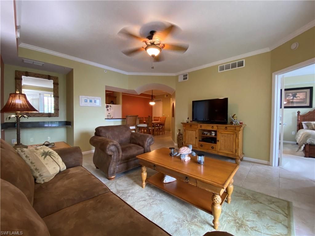 12940 Positano Cir, Unit 204, Naples, FL 34105 Photo