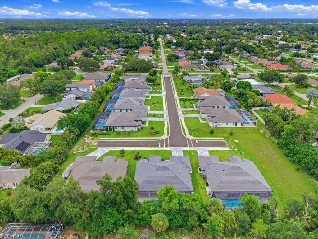 67 Willowick Dr, Naples, FL 34110 Photo