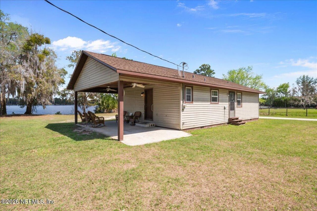 986 State Road 20, Interlachen, FL 32148 Photo