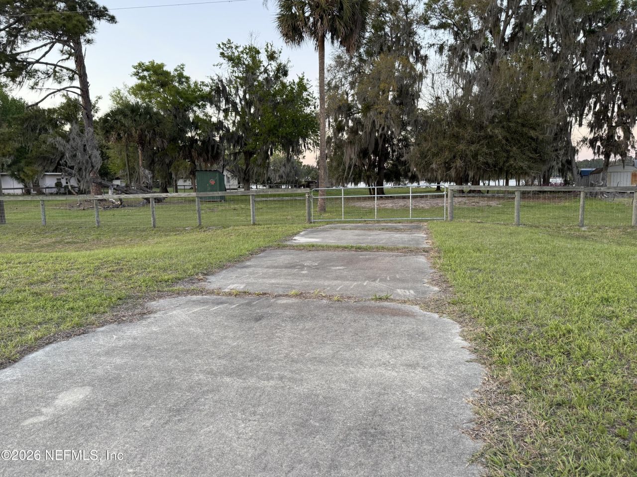 986 State Road 20, Interlachen, FL 32148 Photo