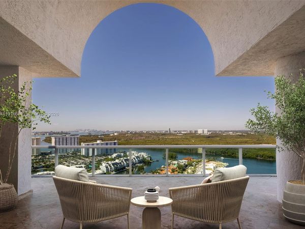 16500 Collins Ave, Unit PHE, Sunny Isles Beach, FL 33160