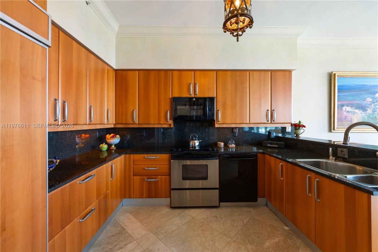 16500 Collins Ave , Unit PHE, Sunny Isles Beach, FL 33160 Photo