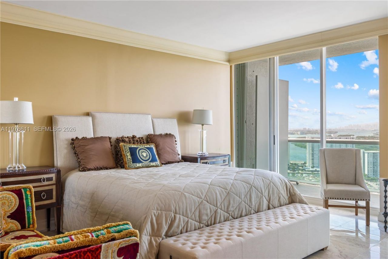 16500 Collins Ave , Unit PHE, Sunny Isles Beach, FL 33160 Photo